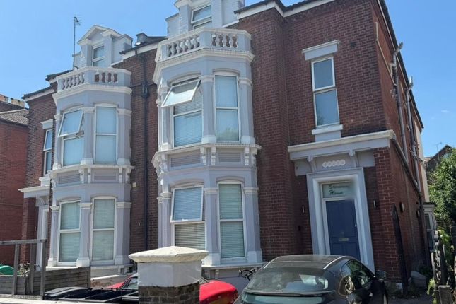 10 bedroom semi-detached house for sale