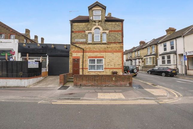 Gillingham Road, Gillingham 2 bed apartment for sale
