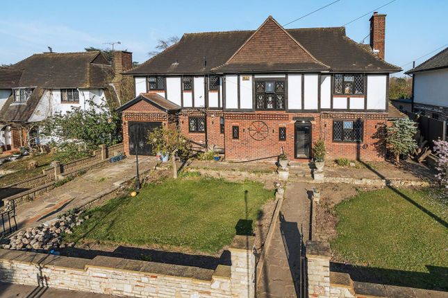 Sandilands, Croydon, Surrey, CR0 6 bed detached house for sale