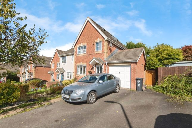 4 bedroom end of terrace house for sale
