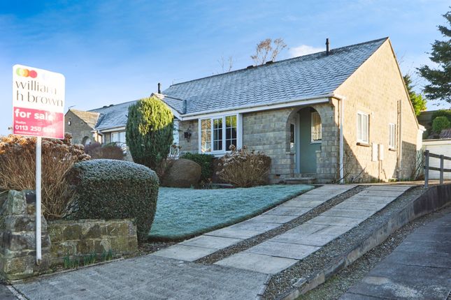 2 bedroom semi-detached bungalow for sale