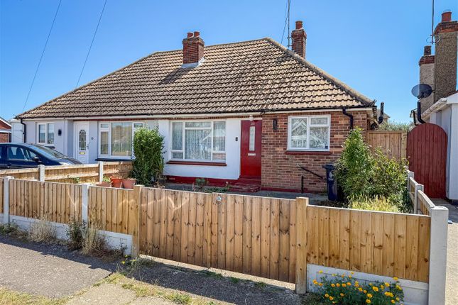 2 bedroom semi-detached bungalow for sale