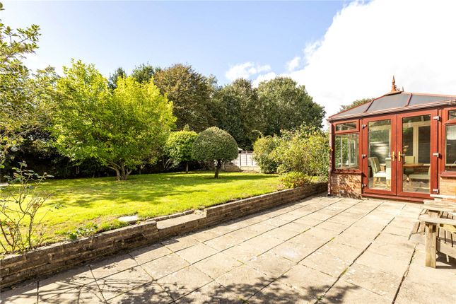 Martin Close, Warlingham, Surrey, CR6 4 bed semi