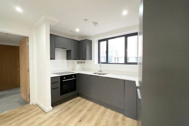 2 bed flat