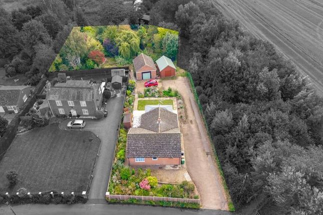 Chapel Lane, Emneth, Wisbech... 2 bed detached bungalow for sale