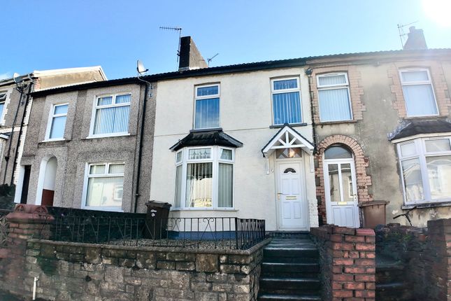 Commercial Street, Aberbargoed, CF81 3 bed terraced house for sale