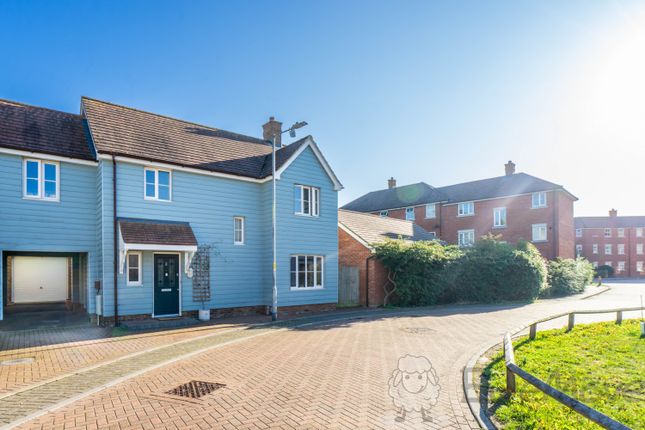 Petunia Court, Wymondham, Norfolk, NR18 4 bed detached house for sale