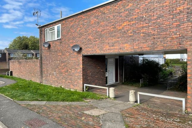 3 bed end terrace house