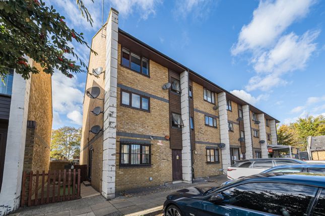 Manor Close, Thamesmead 1 bed apartment for sale