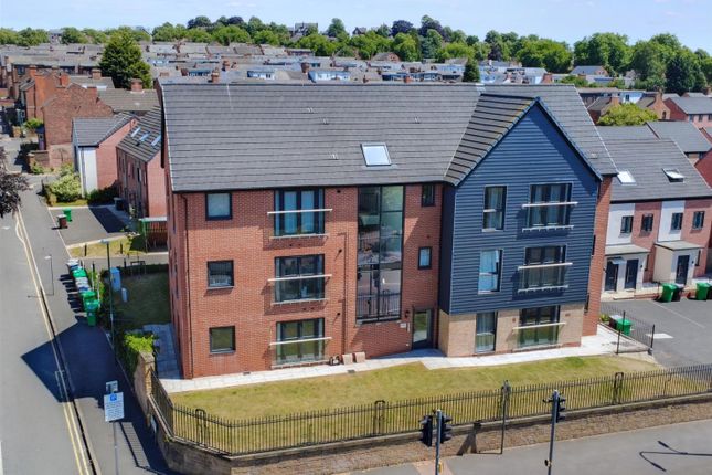 Ashburnham Avenue, Lenton, Nottingham 2 bed flat for sale
