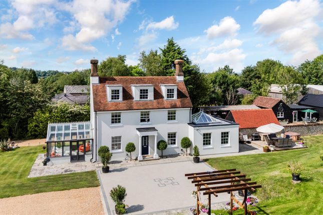 Woodplace Lane, Coulsdon 4 bed detached house for sale