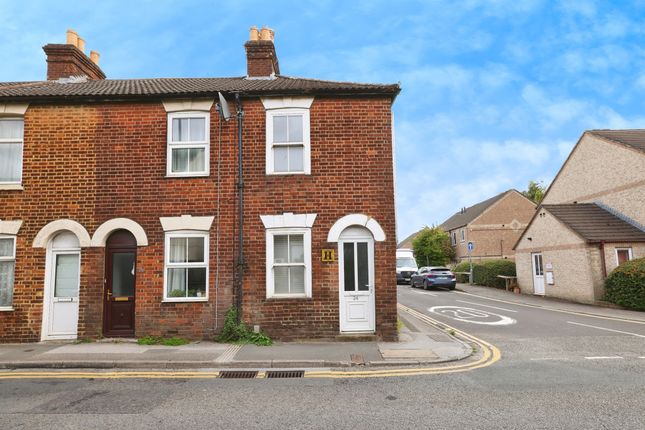 2 bedroom end of terrace house for sale