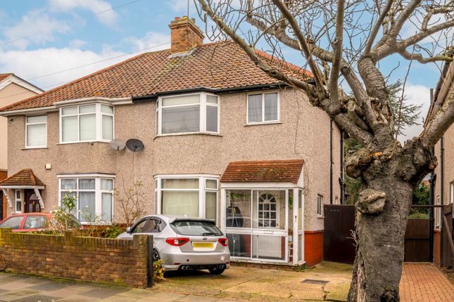 Montcalm Road, Charlton, SE7 3 bed semi
