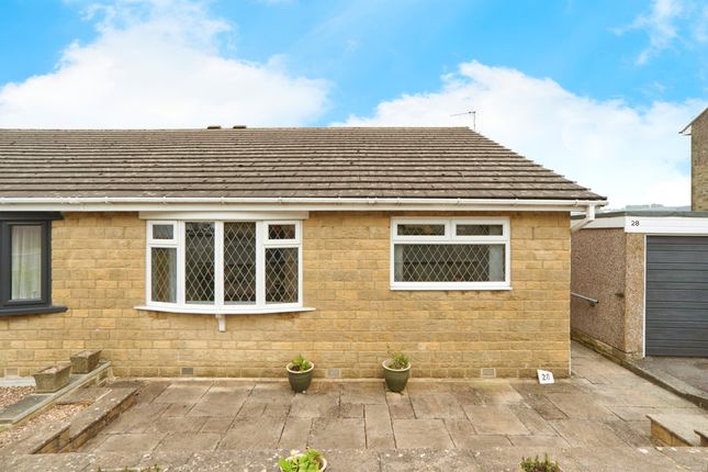 2 bedroom semi-detached bungalow for sale