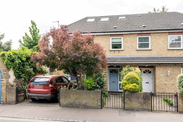 4 bedroom semi-detached house for sale