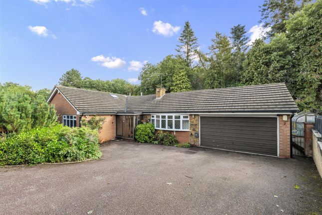 The Spinney, Off The Kenilworth Road... 3 bed detached bungalow for sale