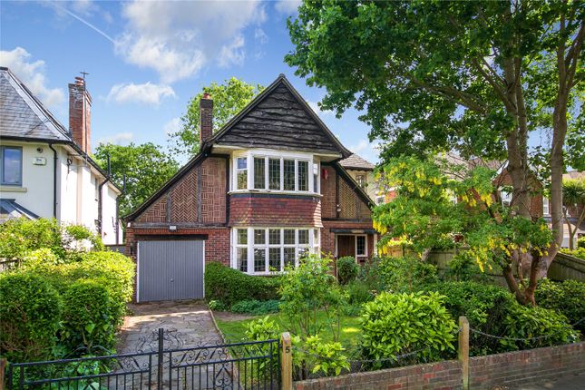 Ormond Crescent 4 bed detached house for sale
