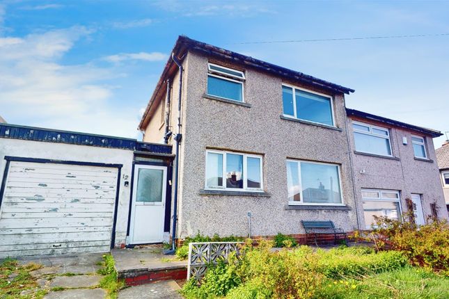 Harden Grove, Long Lee, Keighley 3 bed semi