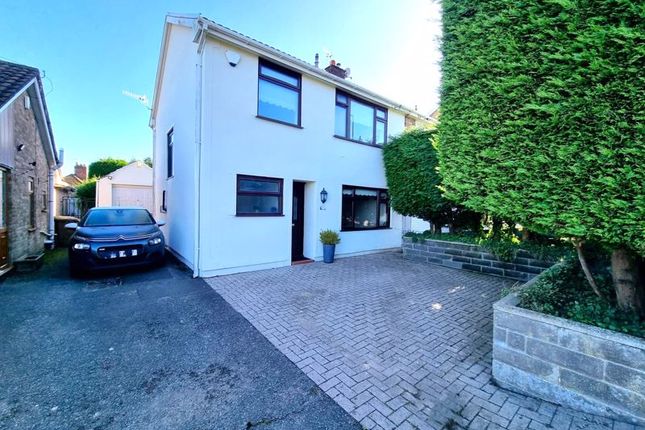 3 bedroom semi-detached house for sale