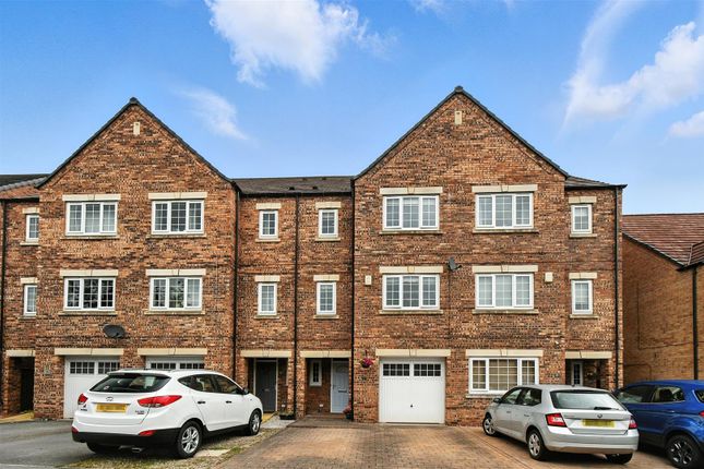Principal Rise, Dringhouses, York 4 bed townhouse for sale