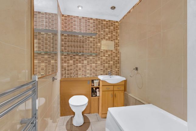 Hunters Oak, Hemel Hempstead HP2 2 bed terraced house for sale