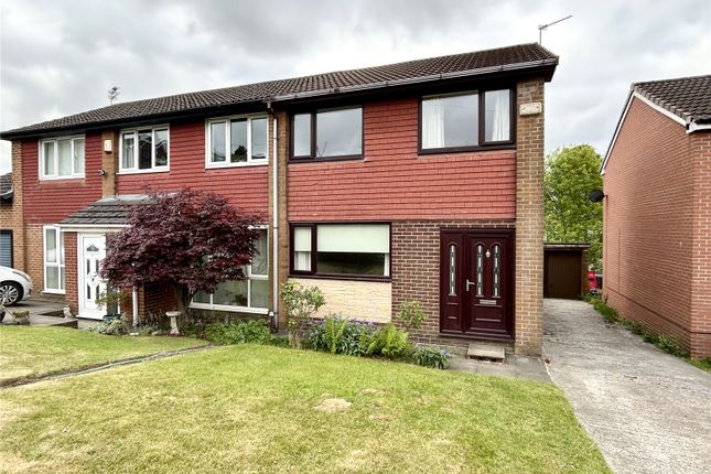 Link Road, Springhead, Saddleworth, OL4 3 bed semi