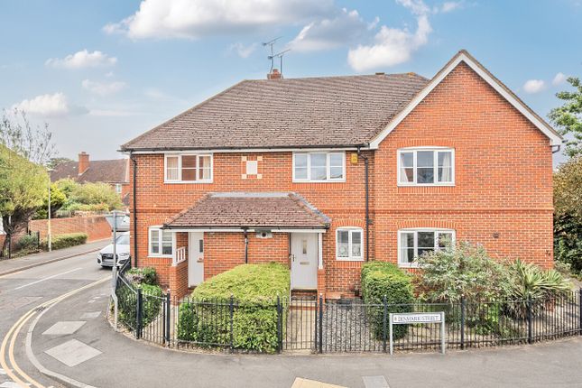Denmark Street, Berkshire RG40 2 bed terraced house for sale