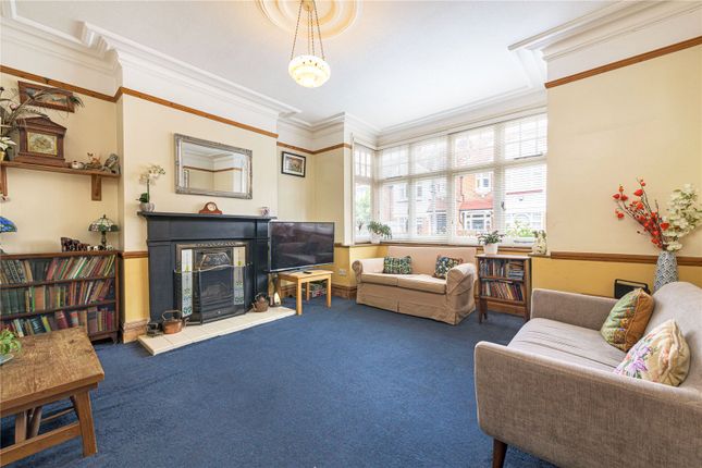 Canford Road, London, SW11 3 bed terraced house for sale