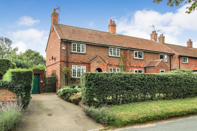 Branton Lane, Great Ouseburn, York... 3 bed semi