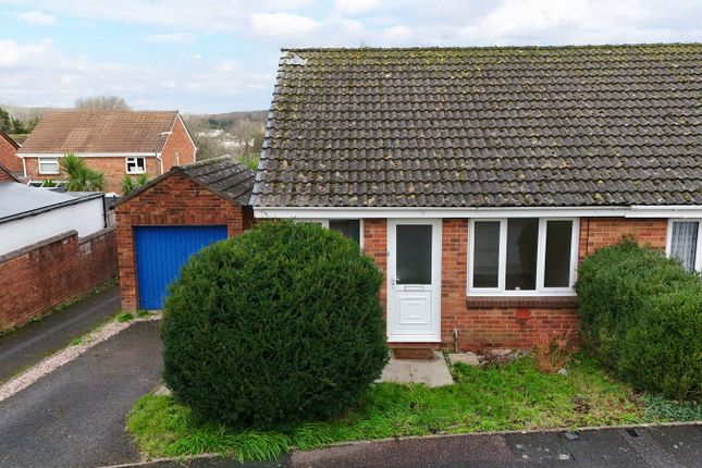 2 bedroom semi-detached bungalow for sale