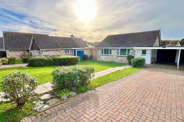 Colwell, Isle of Wight 2 bed detached bungalow for sale
