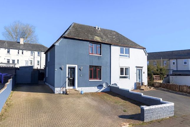 Vicarland, Maybole 3 bed semi