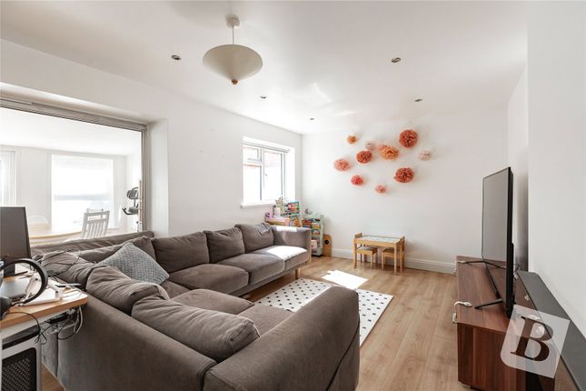 Manor Road, Dagenham, RM10 3 bed end of terrace house for sale