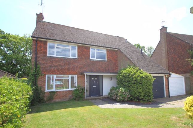 Brookside, Cranleigh 4 bed detached house for sale