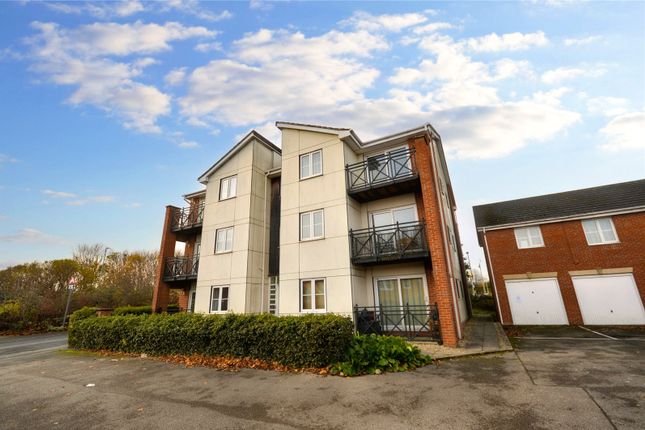 The Oaks, Leeds, West Yorkshire 1 bed apartment for sale