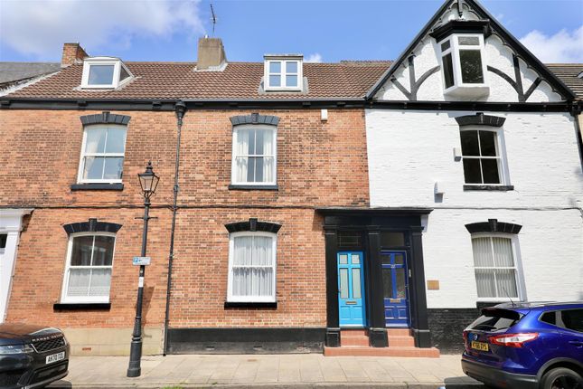 John Street, Hull 2 bed terraced house for sale