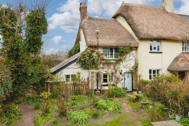 Wood Lane, Morchard Bishop, EX17 2 bed cottage for sale