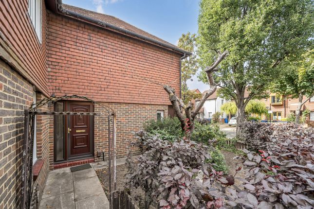 Langdon Way, London 3 bed house for sale