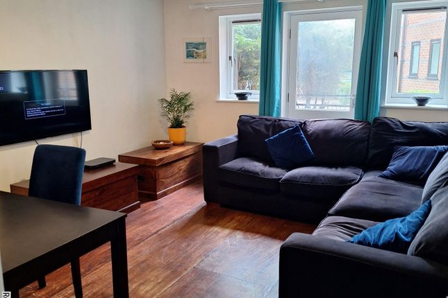 Blake Close, London, W10 1 bed flat for sale