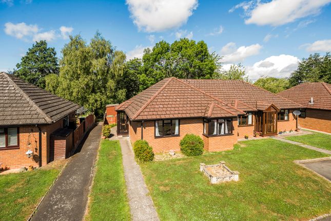 2 bedroom semi-detached bungalow for sale