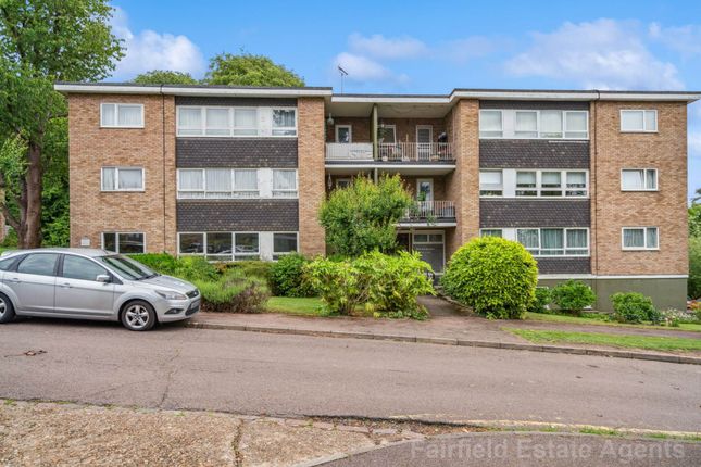 Dunsmore, The Hoe, Carpenders Park 3 bed flat for sale