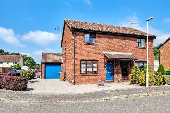 Lovibond Place, Chelmsford CM2 3 bed semi