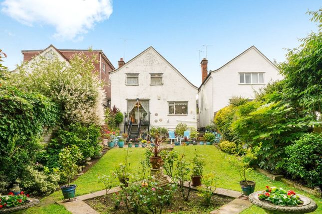 Wentworth Road, Golders Green 3 bed detached house for sale