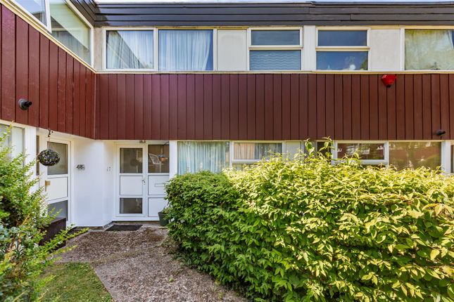 Punch Croft, New Ash Green DA3 3 bed terraced house for sale