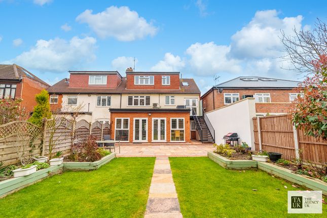 6 bedroom semi-detached house for sale