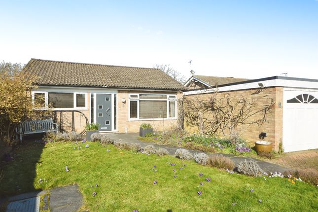 2 bedroom detached bungalow for sale