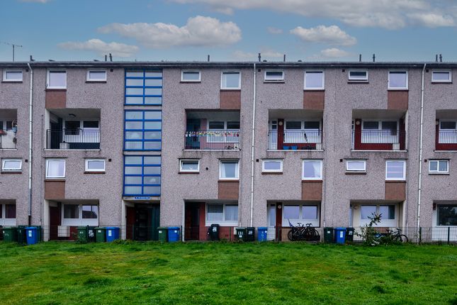 2 bed maisonette