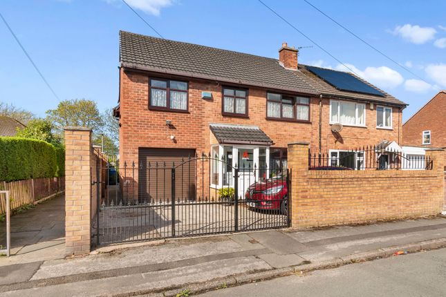Gough Avenue, Warrington, WA2 4 bed semi