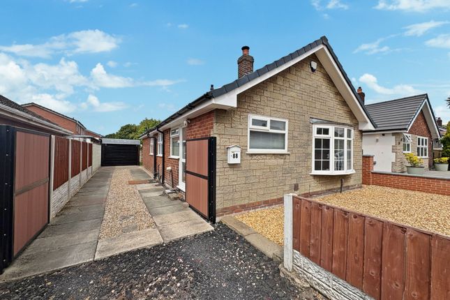 Rayden Crescent, Westhoughton, BL5 3 bed detached house for sale