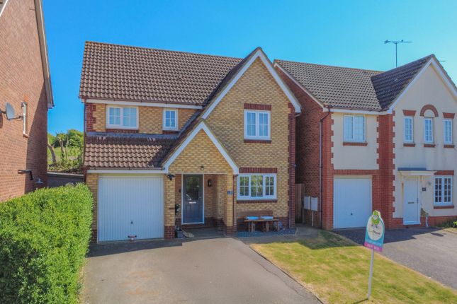 Middleton Way, Leighton Buzzard, LU7 4 bed detached house for sale